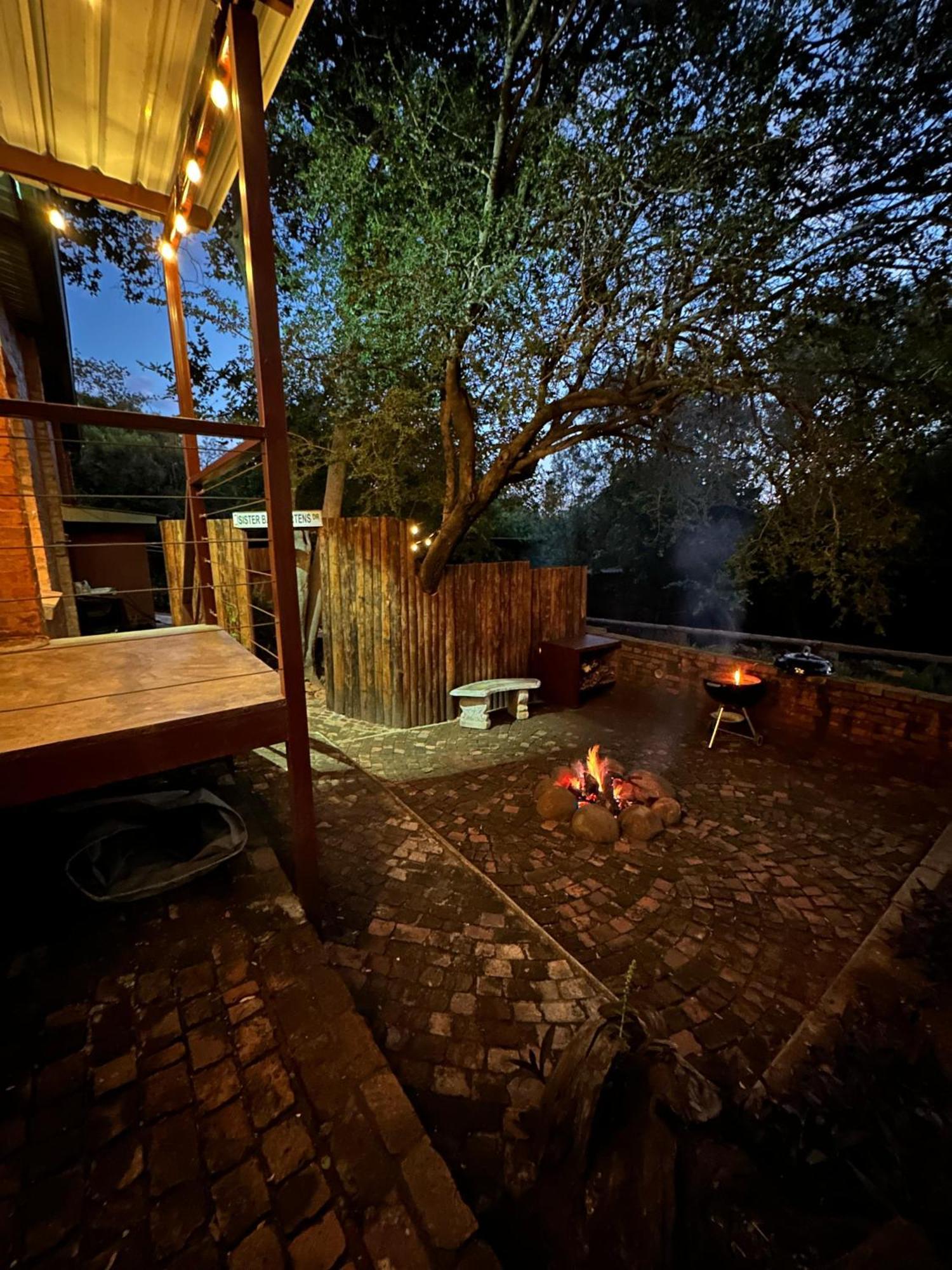 Bushbaby Cottage In Hartbeespoort Pretoria-Noord Exterior foto